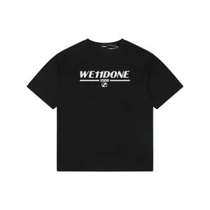 We11done 1506 Logo Print T-Shirt Black Front view