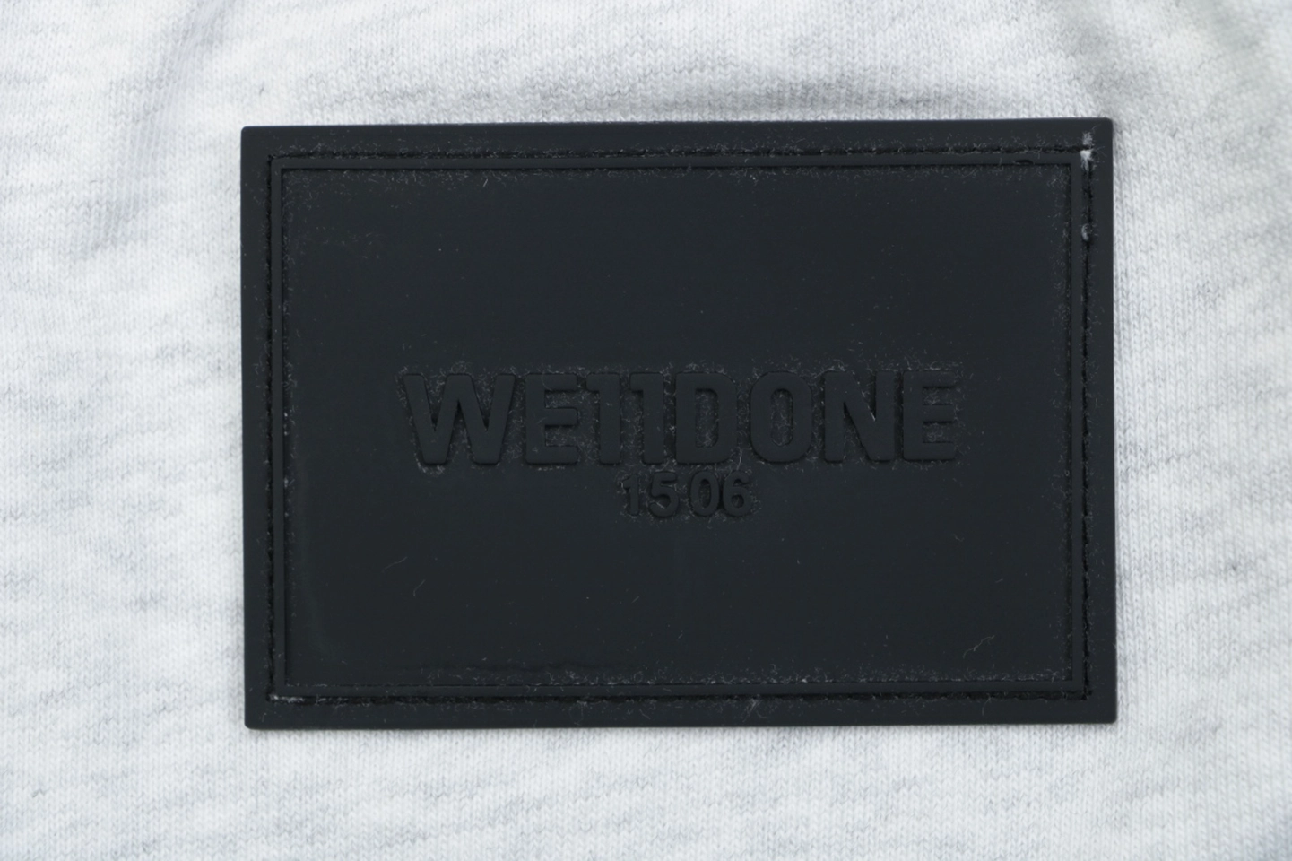 We11done Small Logo Sweat Shorts White Brand label