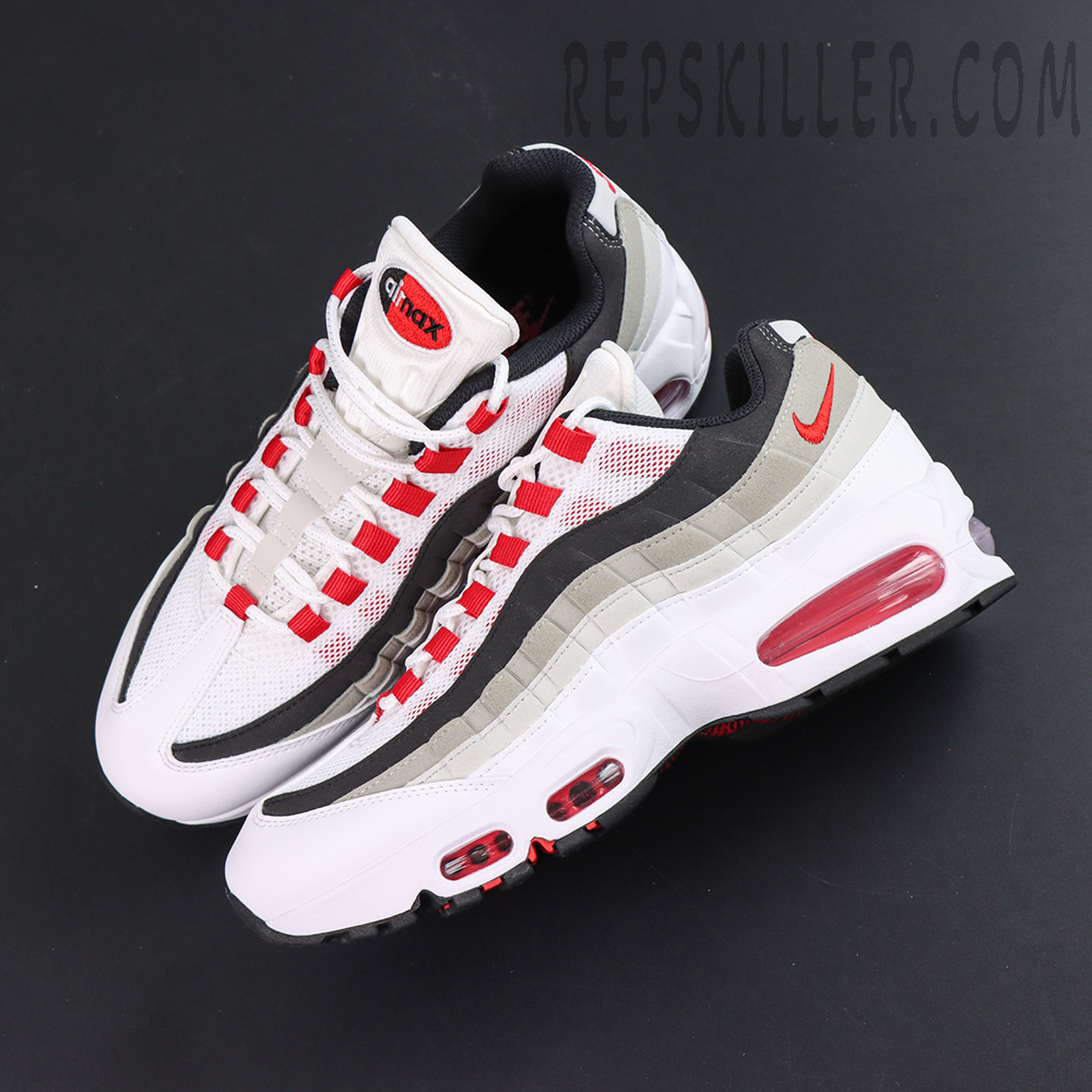 Nike Air Max 95 OG “Comet Red” top view showcasing layered panel construction, red accents, and signature Air Max cushioning