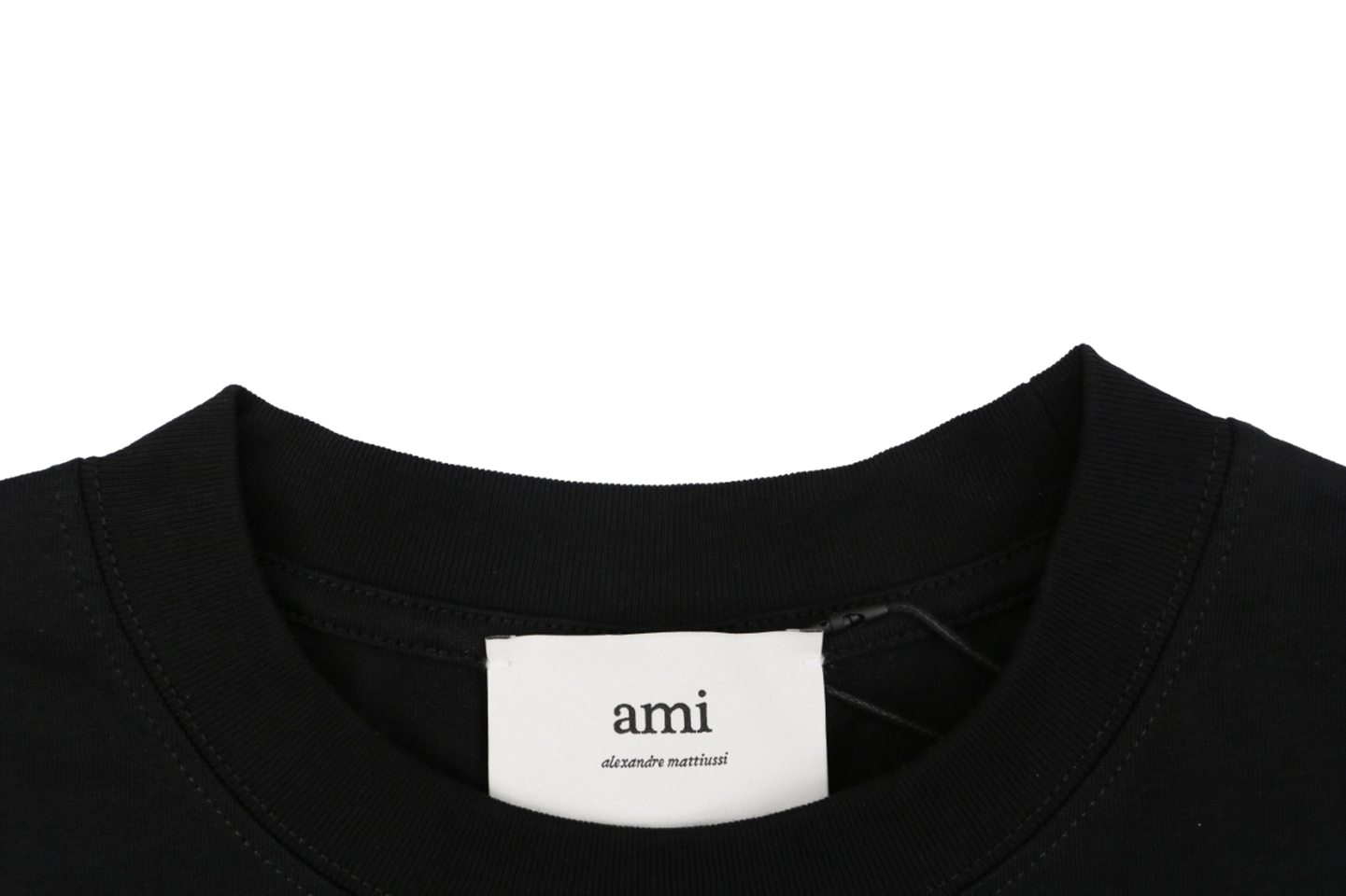 Ami Paris Playful Logo Embroidered T-Shirt Black Collar