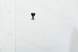 Ami Pocket Heart Embroidered T-Shirt White Pocket