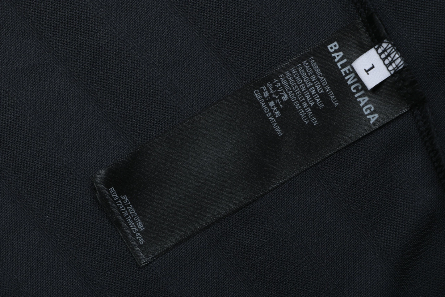 Balenciaga Color-Block Collar Manchester Crest T-Shirt Wash label