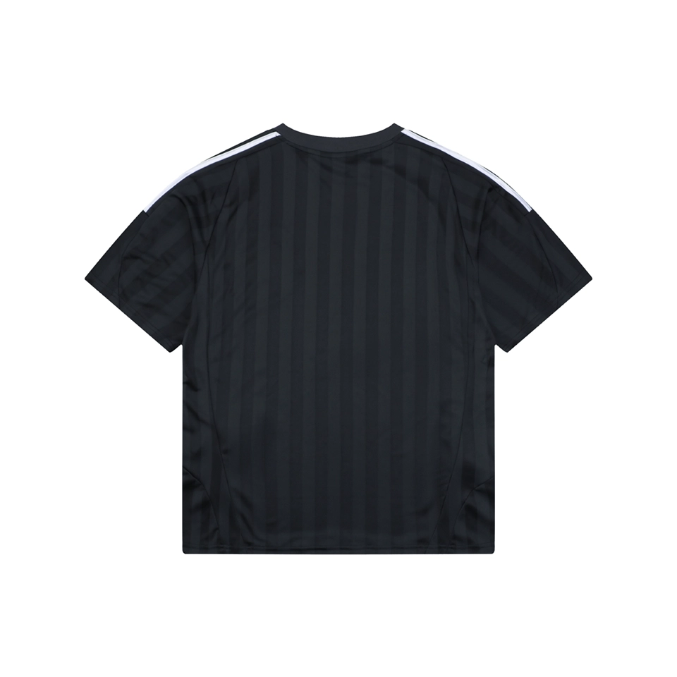Balenciaga Color-Block Collar Manchester Crest T-Shirt9.jpg