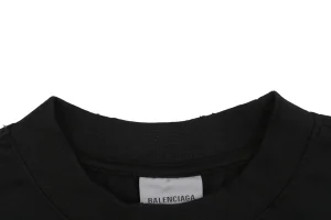 Balenciaga Tape Blur Logo T-Shirt Collar