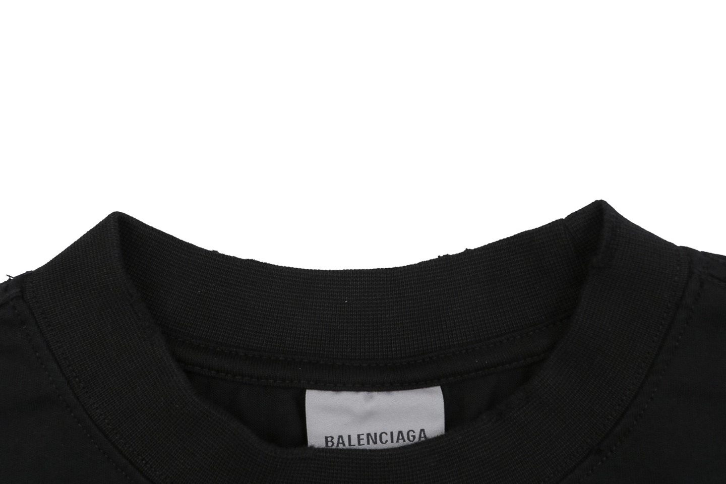 Balenciaga Tape Blur Logo T-Shirt Collar