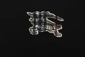Burberry Check Equestrian Knight Appliqué Embroidered T-Shirt Black Front Brand
