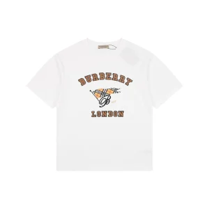 Burberry Flag Logo Print T-Shirt White Front view