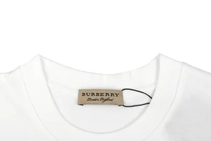 Burberry Flag Logo Print T-Shirt White Collar