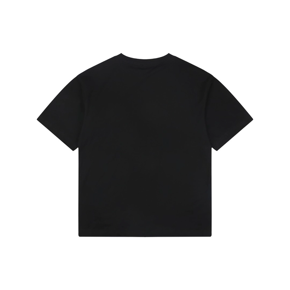 Burberry Oversized Circle Logo Print T-Shirt Black Back view