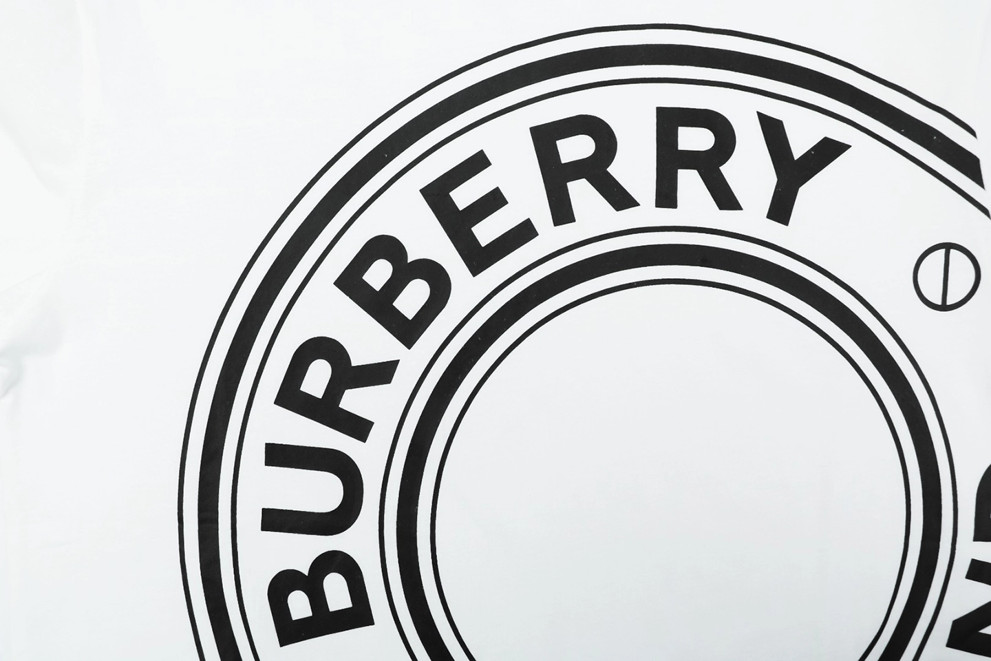 Burberry Oversized Circle Logo Print T-Shirt White Front Print