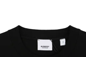 Burberry Strike Logo Print T-Shirt Black Collar