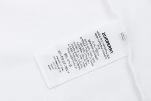 Burberry Vintage Check Shoulder Panel T-Shirt Wash label