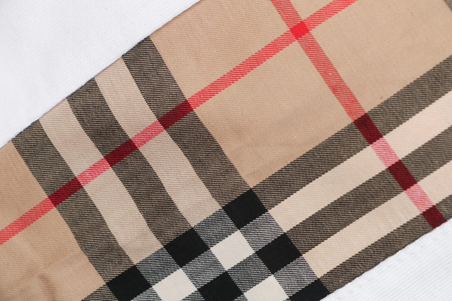 Burberry Vintage Check Shoulder Panel T-Shirt