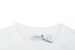 Burberry Vintage Check Trim Equestrian Knight T-Shirt White Collar