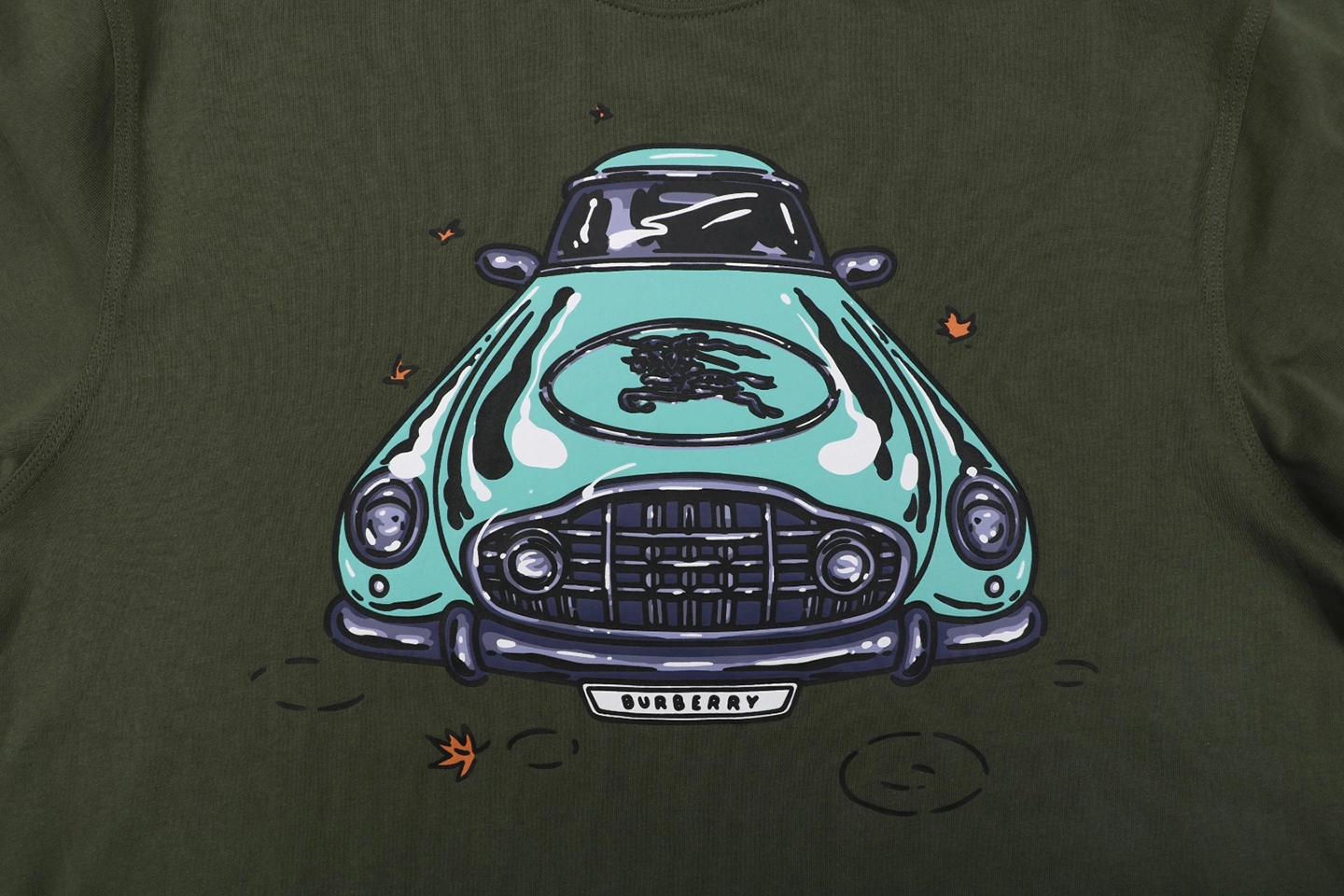 Burberry Vintage Classic Car Print T-Shirt Green Front Print