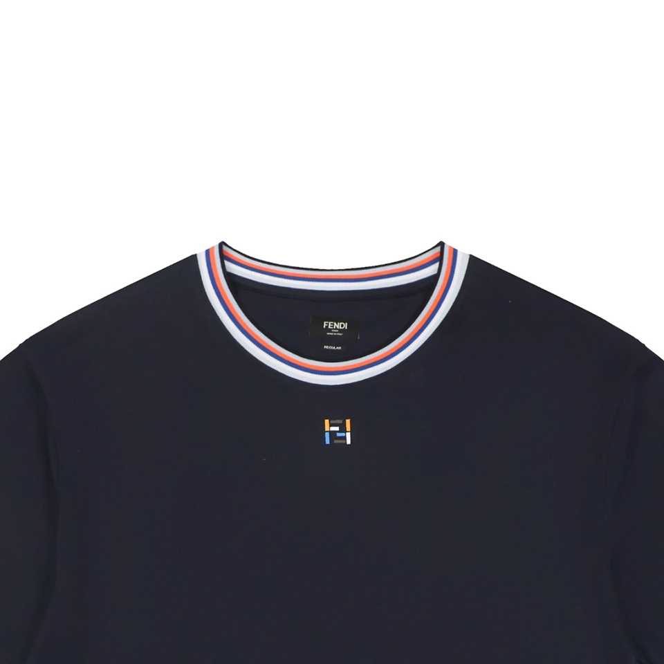 Fendi Contrast Collar FF Embroidered T-Shirt9.jpeg