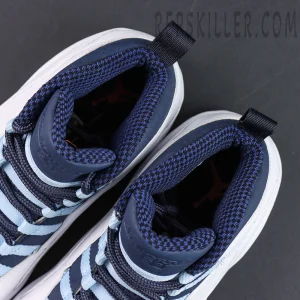 Air Jordan 10 Retro “Ice Blue” collar and lining detail featuring navy textile padding and Jumpman insole branding