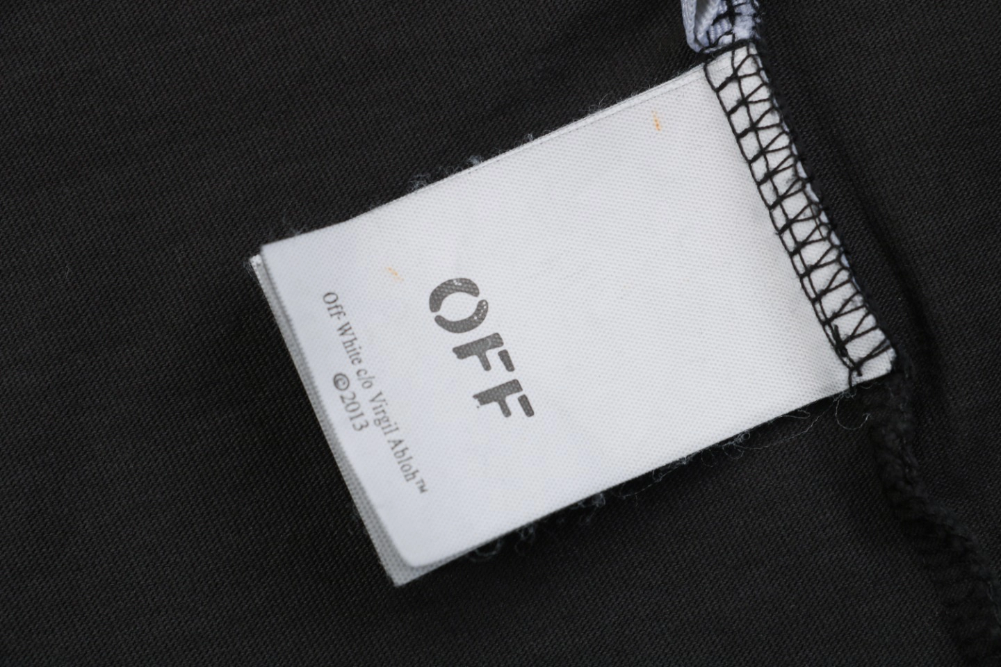 OFF-WHITE Caravaggio Madonna Graphic T-Shirt Wash label