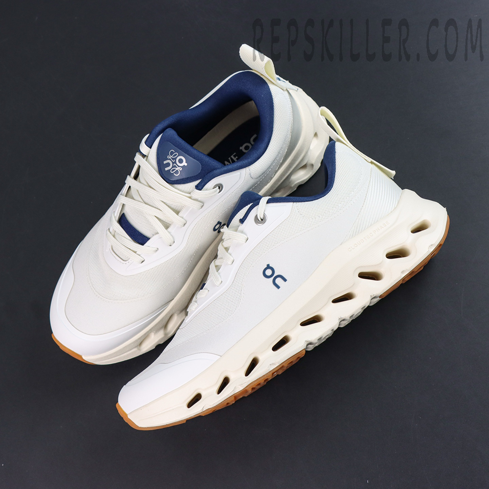 ON L x Cloudtilt 2 'White Navy'6.jpg
