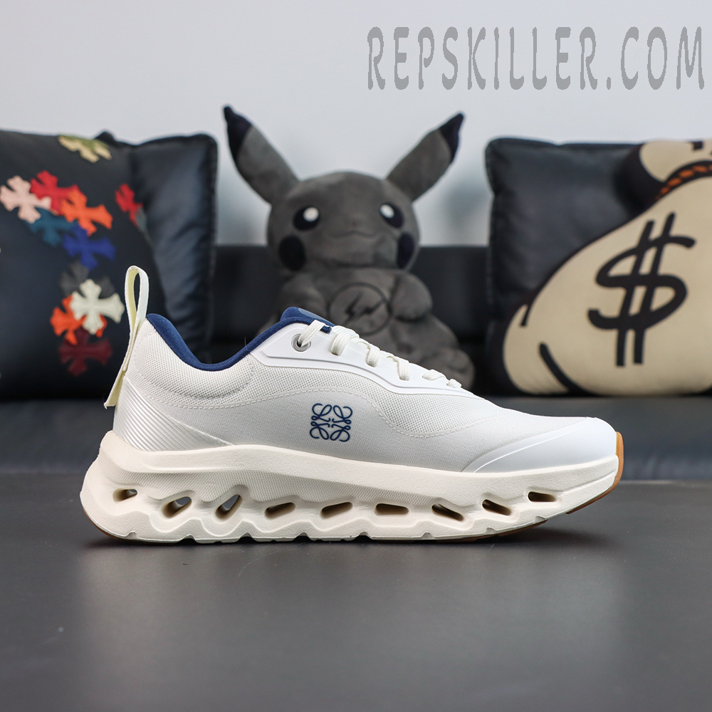 ON L x Cloudtilt 2 'White Navy'8.jpg