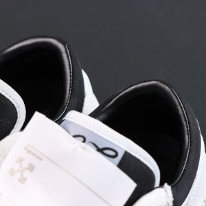 Off-White 3.0 Off Court Low 'White Black'9.jpg