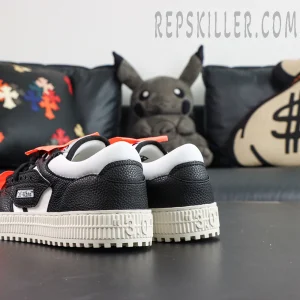 Off-White Low Top 3.0 Off Court Sneakers 'WHITE:BLACK'5.jpg