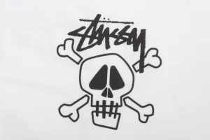 Stussy Graffiti Skull Print T-Shirt White Print