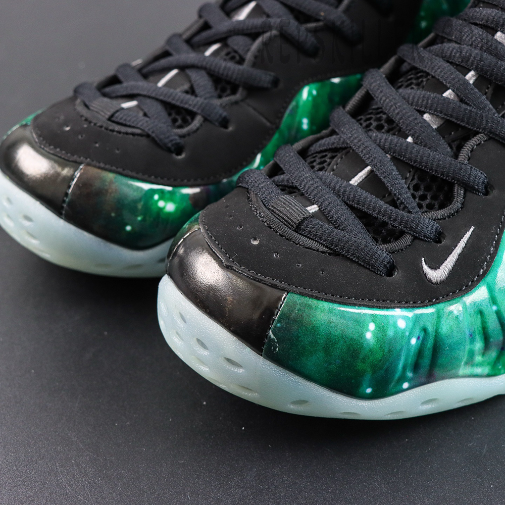 Air Foamposite One 'Green Galaxy'6.jpg