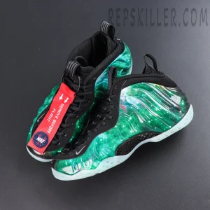 Air Foamposite One Green Galaxy top view featuring unique green galaxy colorway and red tongue tag detail
