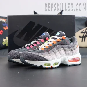 Nike Air Max 95 OG ‘Greedy/What The’ pair with box showcasing the retro runner aesthetic and mixed-color construction