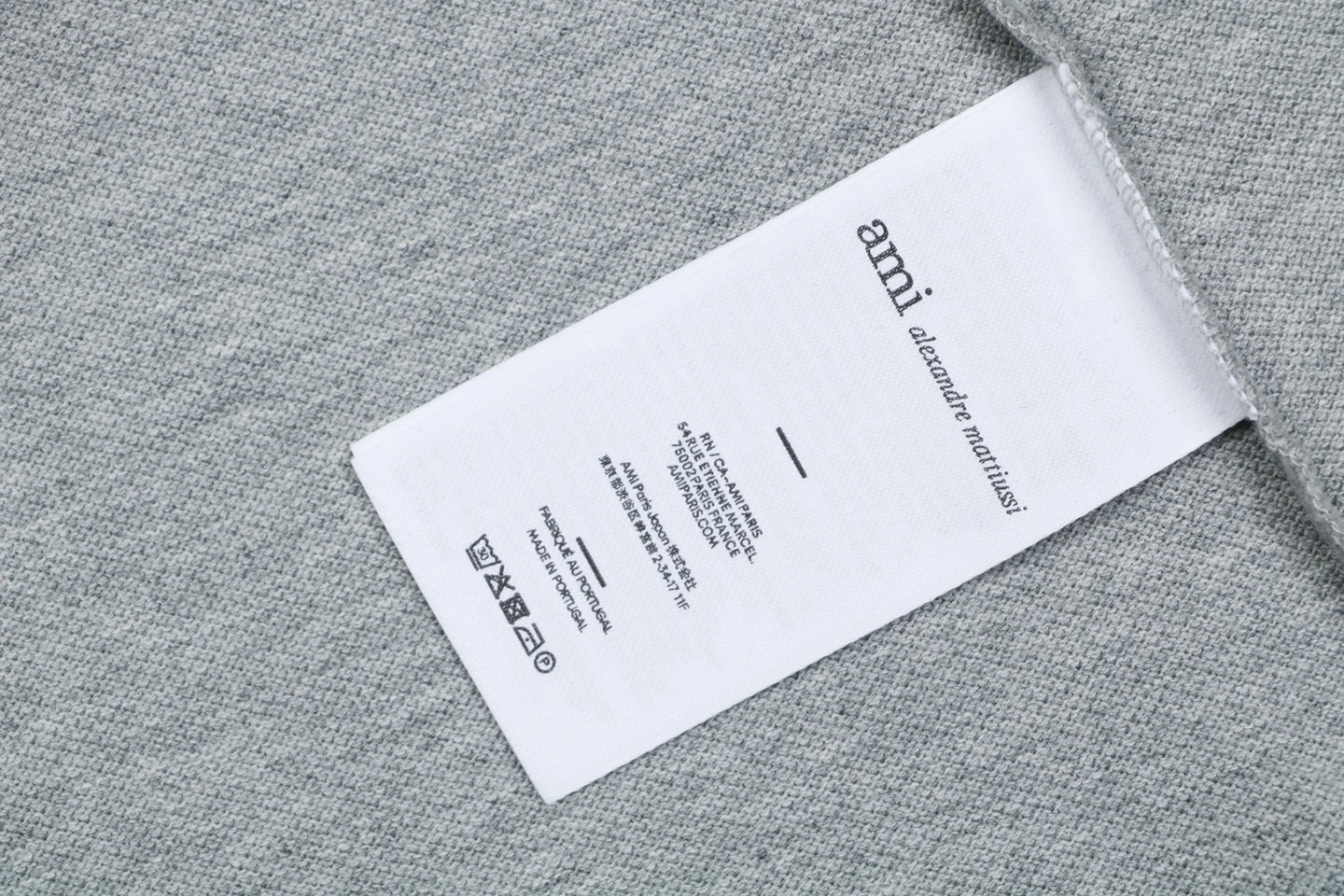 Ami Heart Logo Contrast Collar Polo T-Shirt Grey Wash label