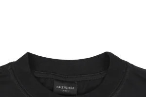 Balenciaga BB Logo Graphic T-Shirt Collar
