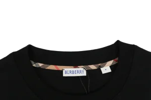 Burberry Check Trim Equestrian Knight Embroidered T-Shirt Black Collar