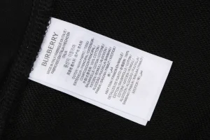 Burberry Equestrian Knight Logo Sweat Shorts Wash label