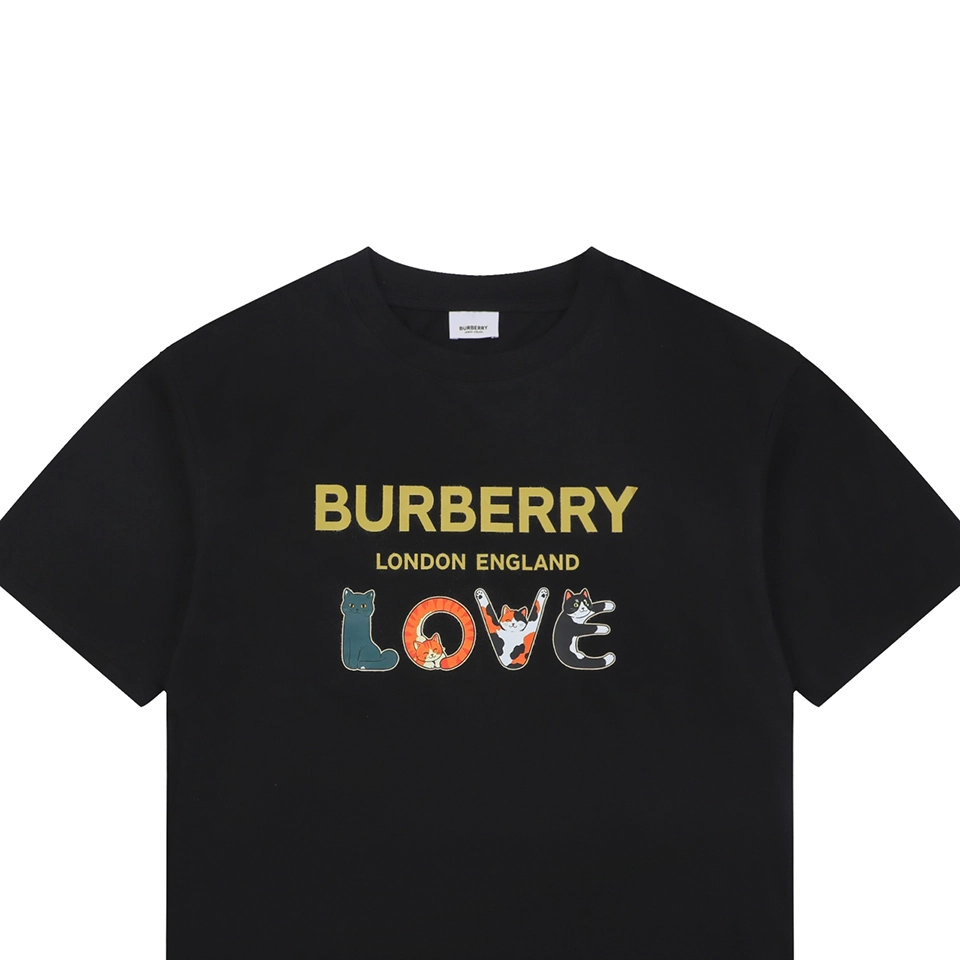 Burberry LOVE Cat Graphic T-Shirt