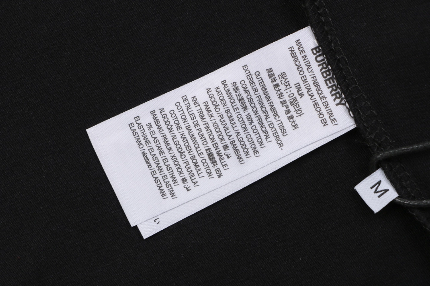 Burberry LOVE Cat Graphic T-Shirt Wash label