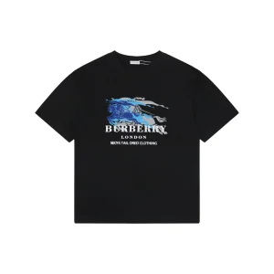 Burberry Phantom Equestrian Knight Logo Print T-Shirt Black Front view