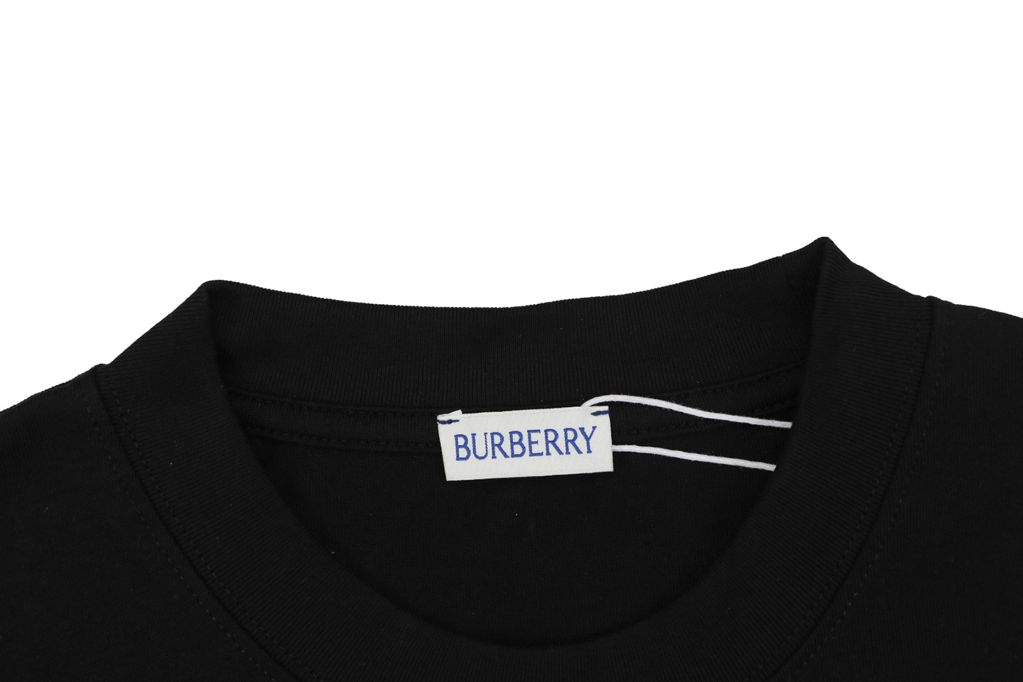Burberry Phantom Equestrian Knight Logo Print T-Shirt Black Collar