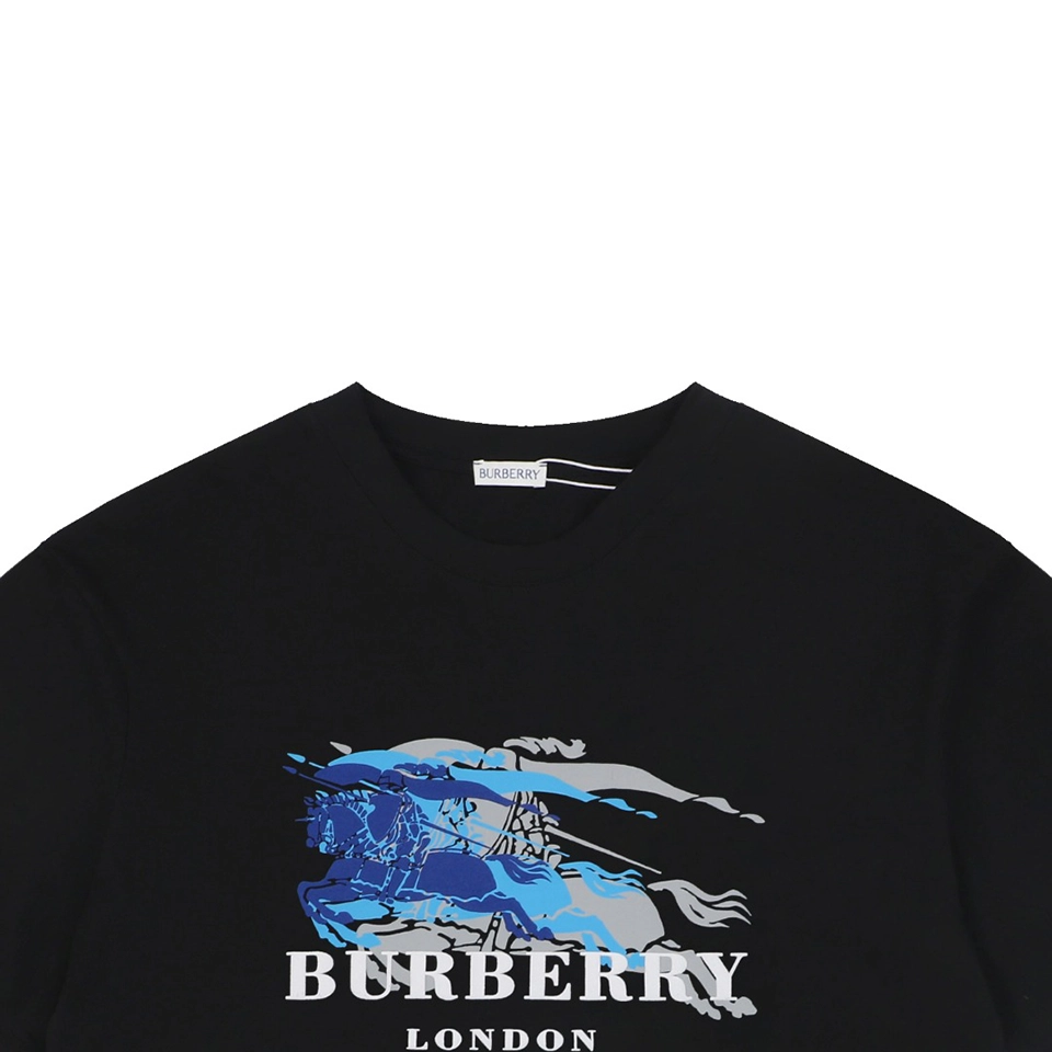 Burberry Phantom Equestrian Knight Logo Print T-Shirt Black