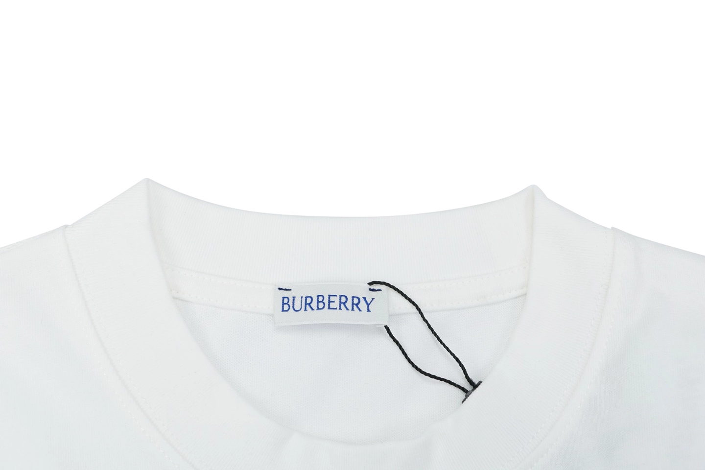 Burberry Phantom Equestrian Knight Logo Print T-Shirt White Collar