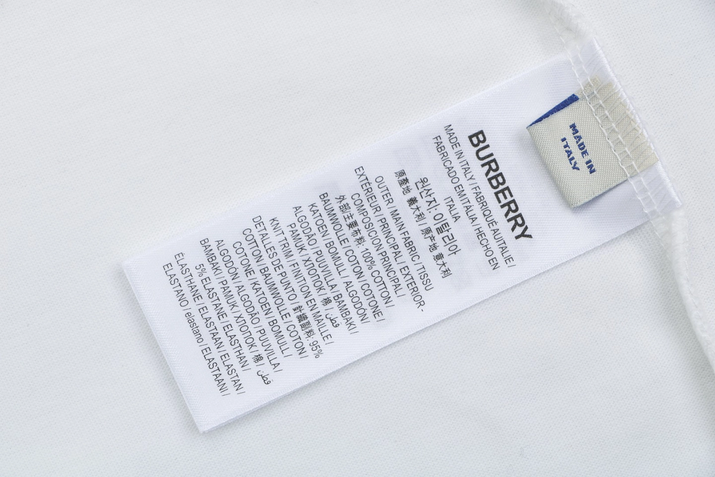 Burberry Phantom Equestrian Knight Logo Print T-Shirt White Wash label
