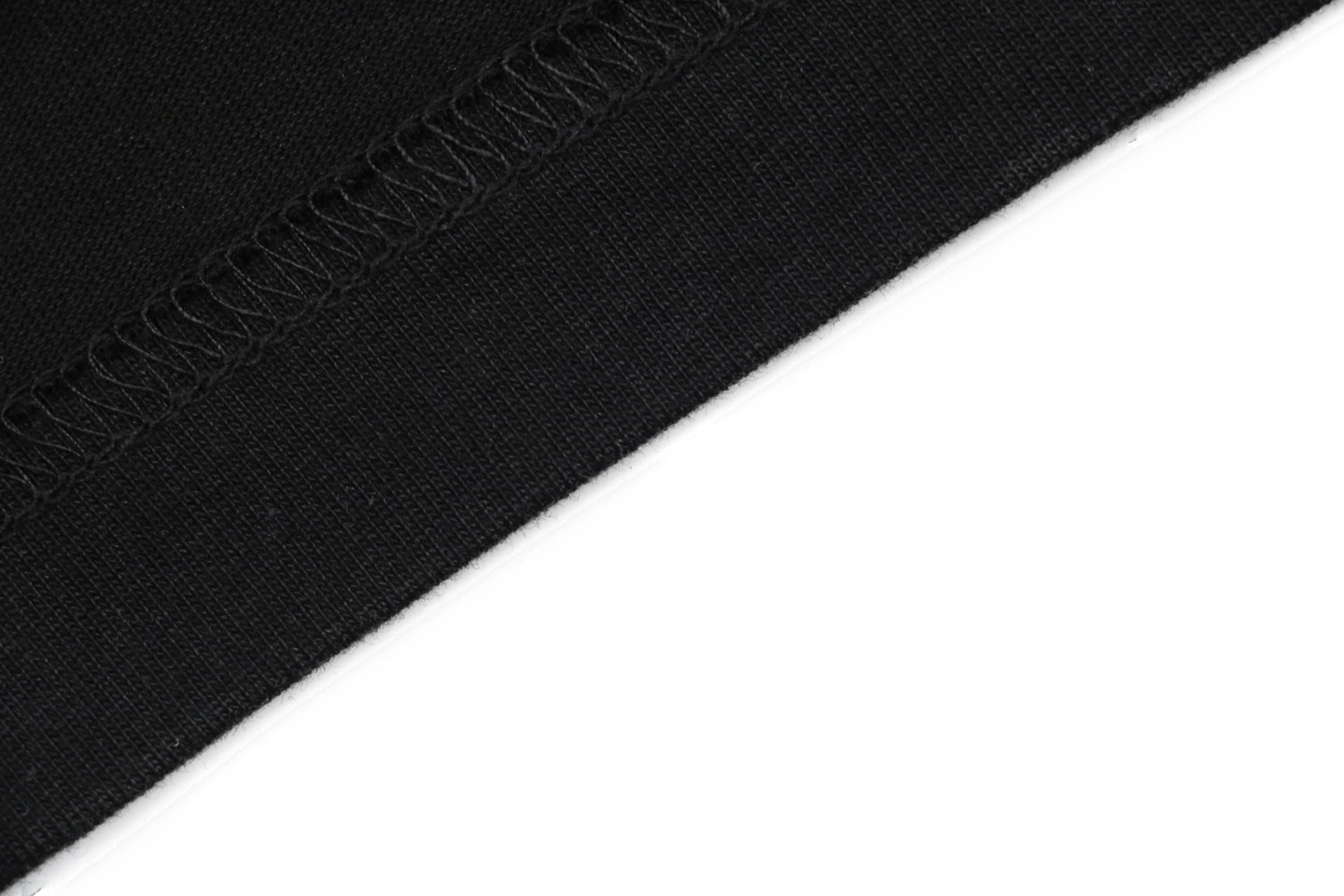 Burberry Thistle Logo Print T-Shirt Black