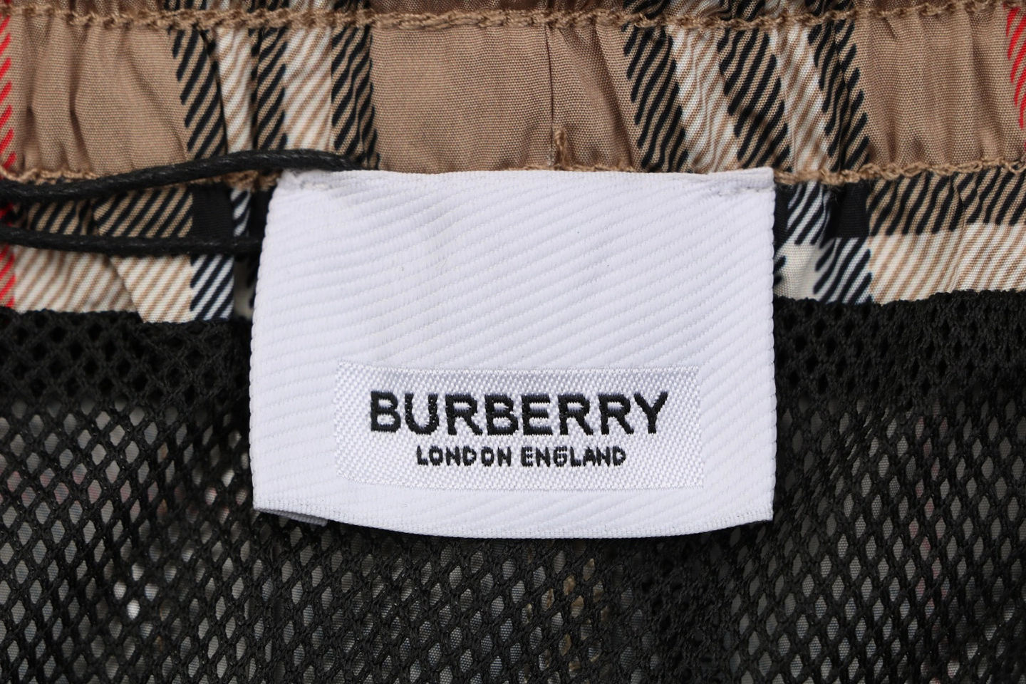 Burberry Vintage Check Lined Shorts Brand label