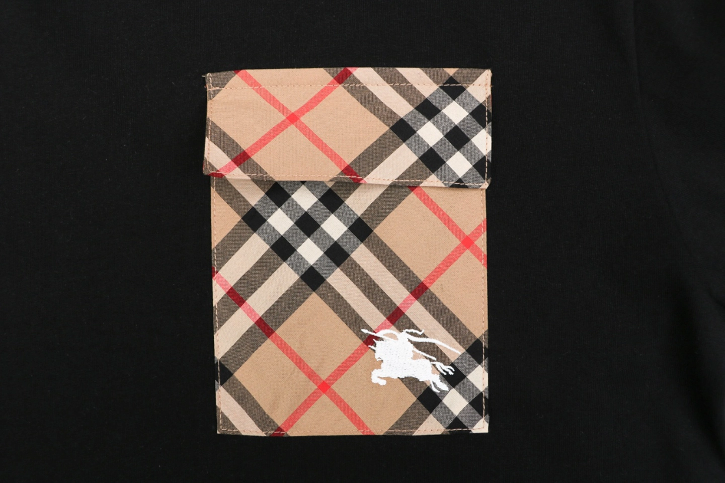 Burberry Vintage Check Pocket T-Shirt Black Front Pocket