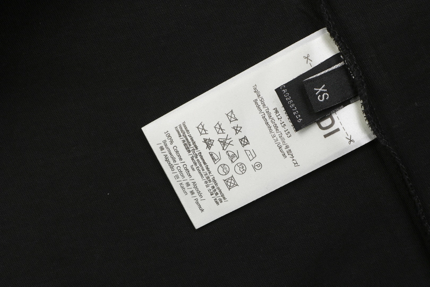 Fendi Monster Eyes Rubber Patch T-Shirt Wash label