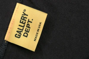 Gallery Dept. Distressed French Logo T-Shirt Wash label