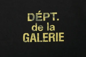 Gallery Dept. Distressed French Logo T-Shirt Front Print