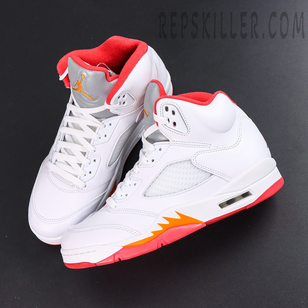 Air Jordan 5 Retro OG Sunset top view featuring white laces and reflective silver tongue with retro basketball styling
