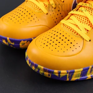 Nike Zoom Kobe 4 Protro Draft Day Pack Lakers toe detail featuring perforated leather upper and purple gold splatter outsole