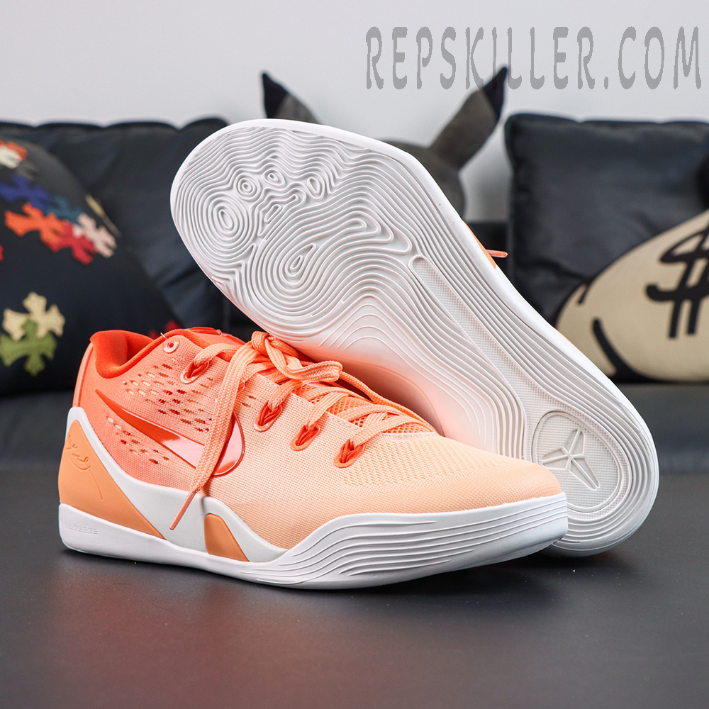 Nike Kobe 9 Elite Low EM Protro “WNBA” outsole view featuring a white rubber outsole with multidirectional traction grooves for enhanced on-court grip